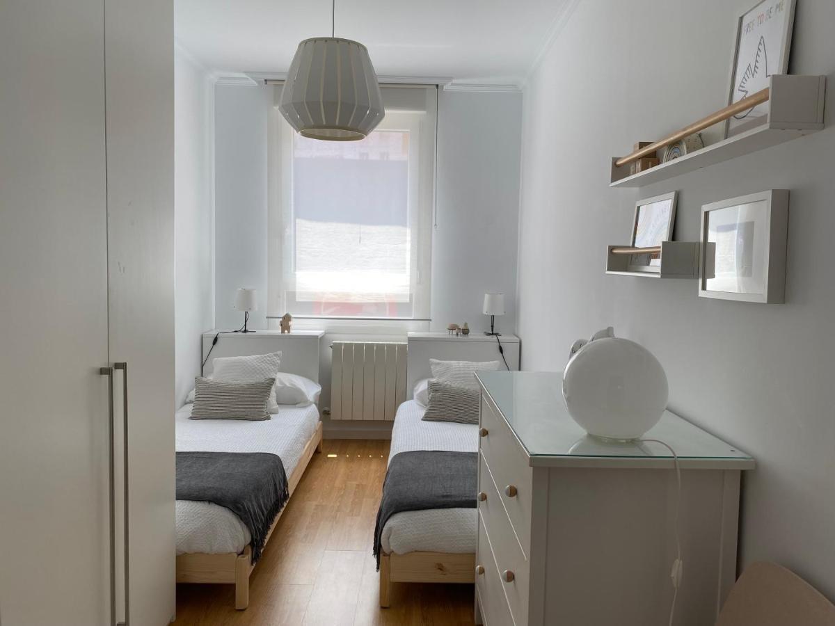 Apartamento Lea Apartment Bilbao Exterior photo